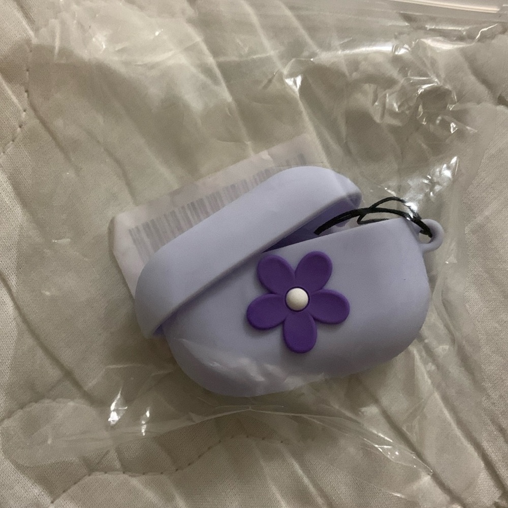 Purple flower AirPod silicone case NIB